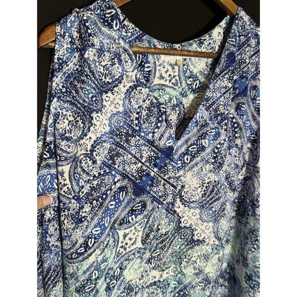 Violet + Claire Women's Plus 3X Semi Sheer V-Neck Floral Sleeveless Top Blouse - Picture 6 of 6